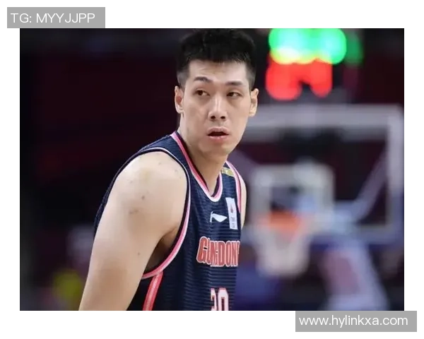 任骏飞引领球队奋勇争先展现篮球精神与团队合作的魅力